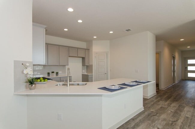 Photo - 217 Deserti Rd