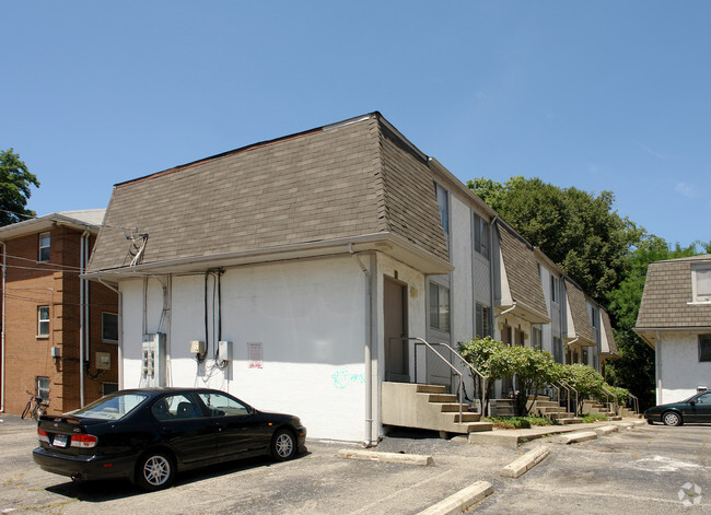 Building Photo - E 14th Ave 107-121 NCRII Rental