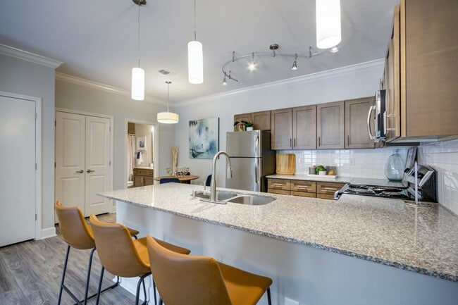McKenzie Park Apartments