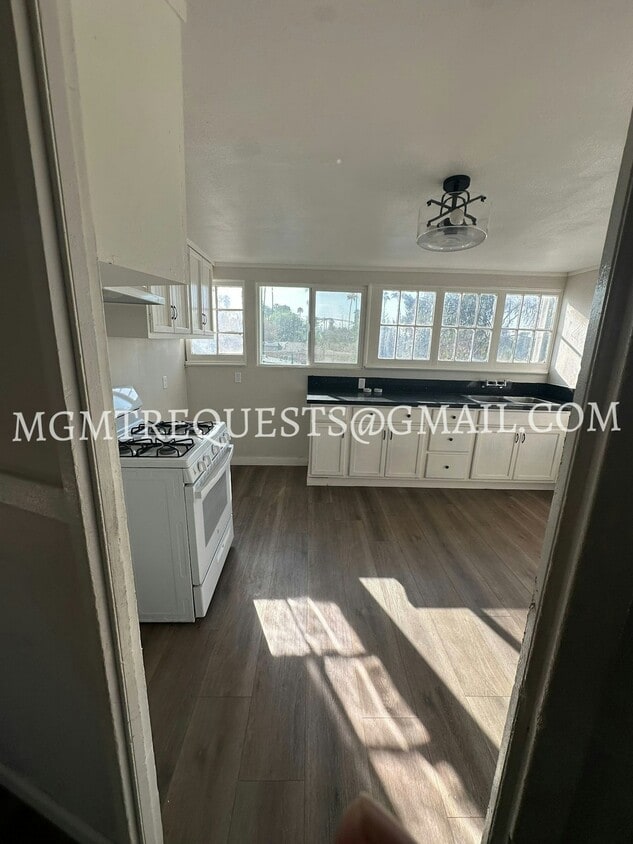 Photo - 3633 Kansas Avenue, Unit 3637