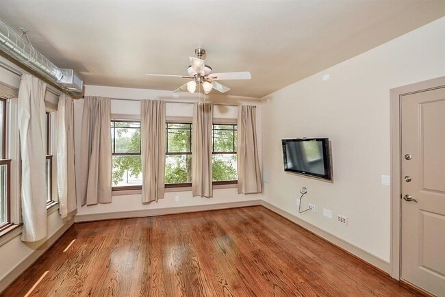 Photo - 4009 Greeley St Unit 4