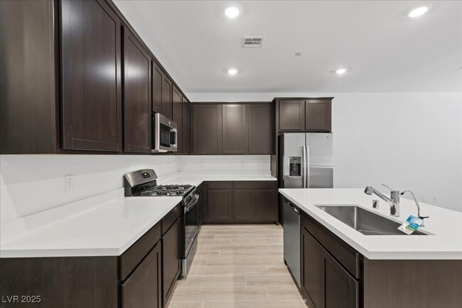 Building Photo - 1547 Maria Xing Ave Rental