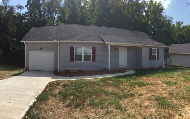 Building Photo - 427 Berwick Dr Rental