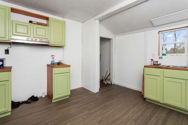 Photo - 4624 Hickory Ln