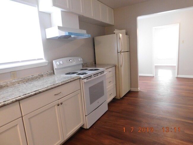 Photo - 2625 Riggan St