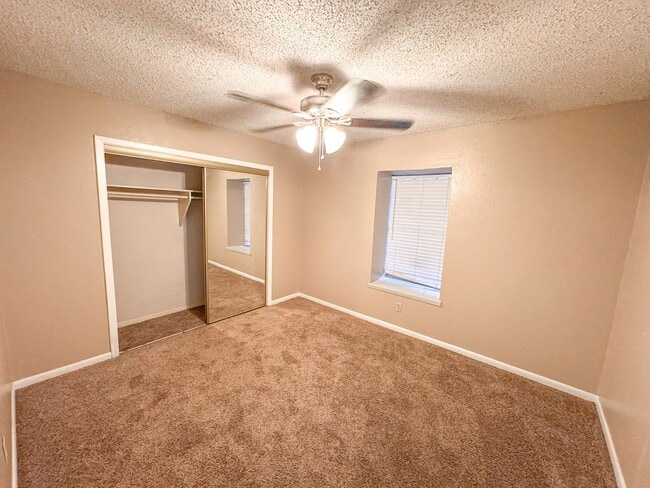 Photo - 2 bed Condo in Central Longview