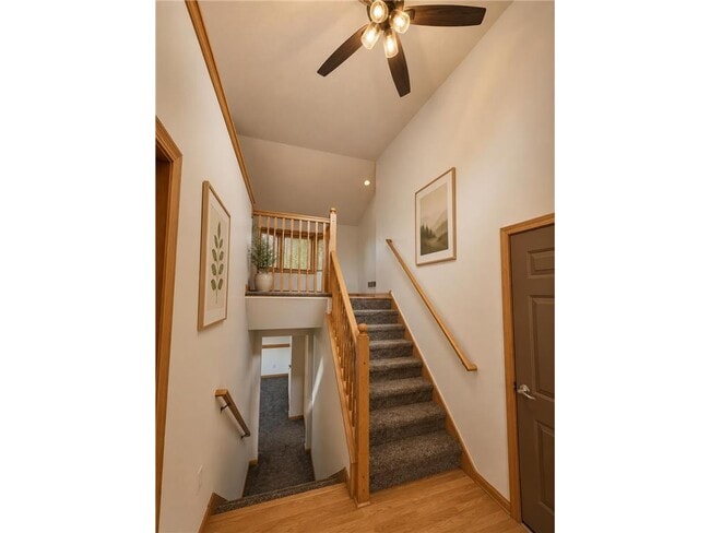 Photo - 5398 Kahler Dr NE