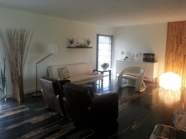 Photo - 7108 NW 66th St