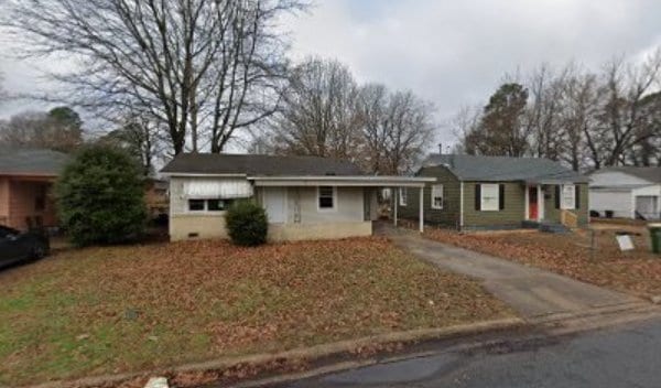 Photo - 713 Blossom St