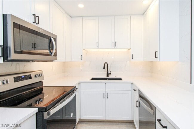 Building Photo - 1435 Curlew Ave Unit 4 Rental