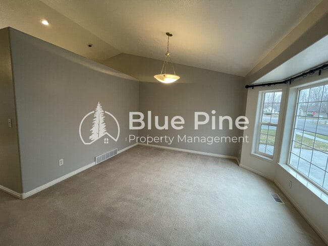 Photo - 3863 Ridgeview Cir