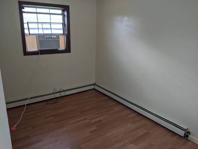 Photo - 10891 Perry Hwy Unit #1