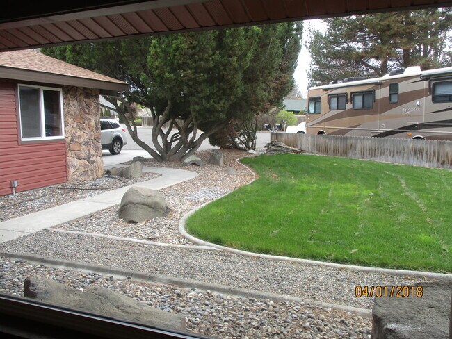 Photo - 2539 S Underwood St