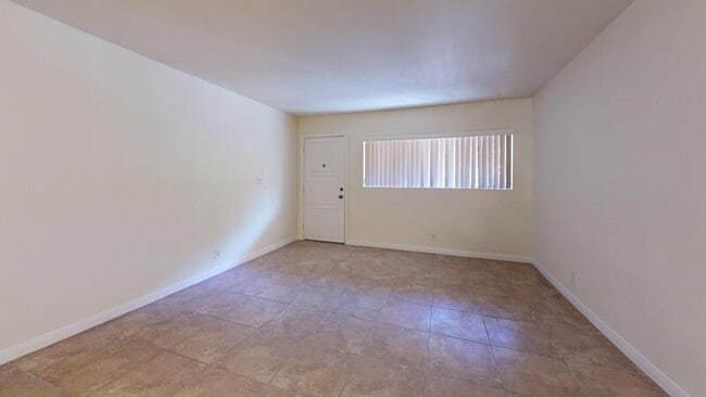 Photo - 356 E Desert Inn Rd Unit 103