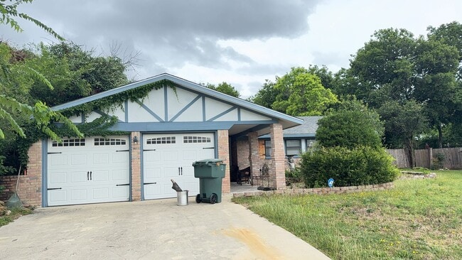 415 Orchid Dr