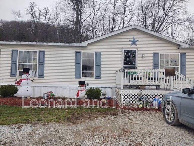 Photo - 62846 Byesville Rd House