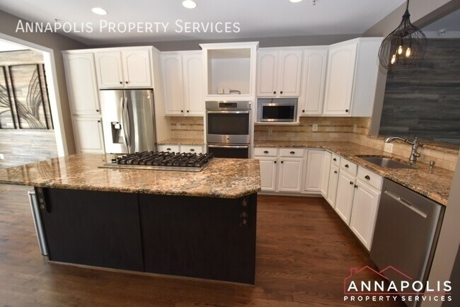 Photo - 2398 Jostaberry Way