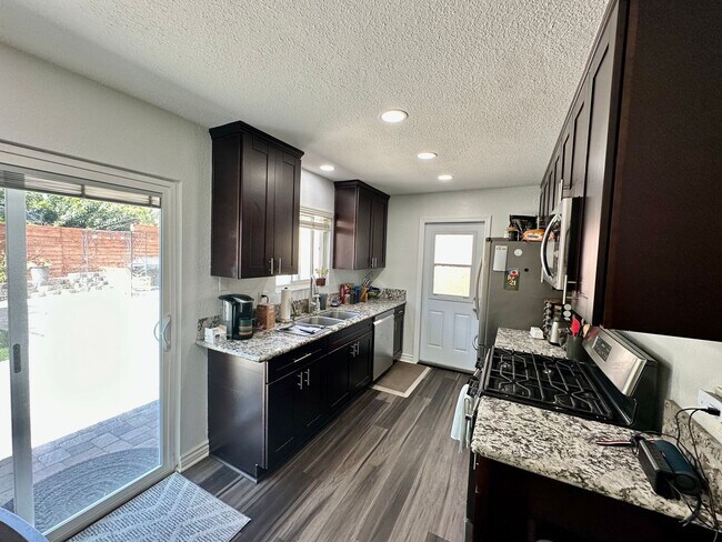 Photo - Entertainers Dream Home With Lots of Chara...