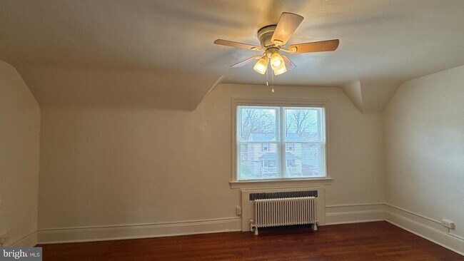 Photo - 8 Nunnery Ln