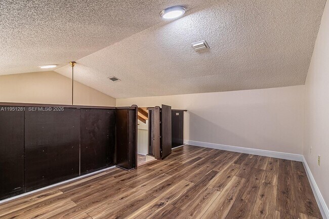 Photo - 7528 SW 95th Pl