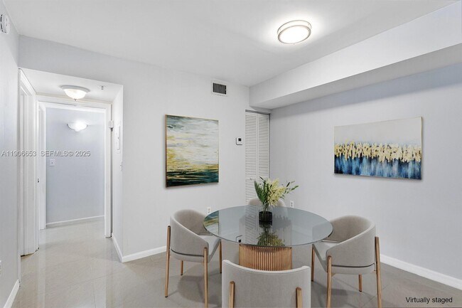 Photo - 4852 N State Rd 7 Unit 303