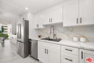 Photo - 10450 Wilshire Blvd