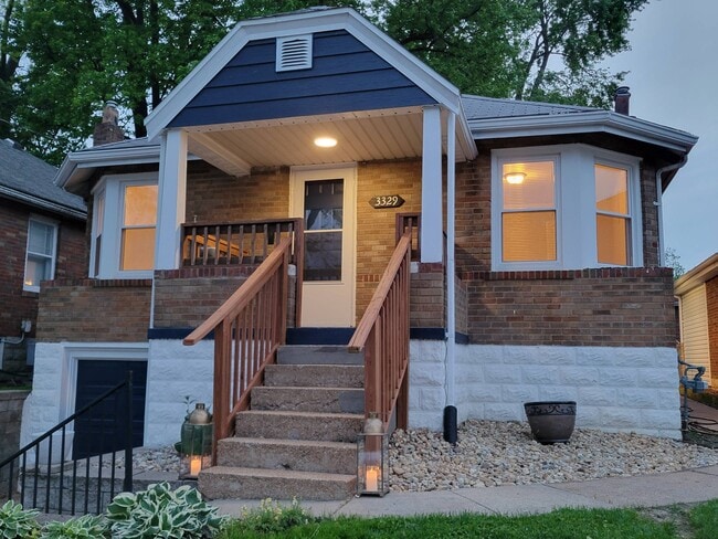 Building Photo - 3329 McKibbon Rental