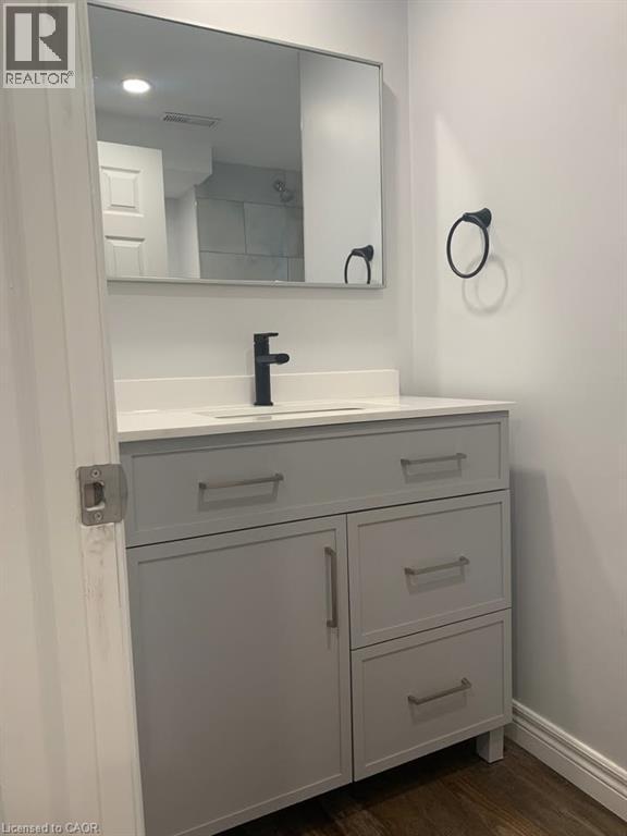 Photo - 17 Mayflower Ave