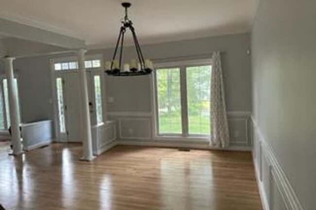 Photo - 3359 Roundtree Estates Ct