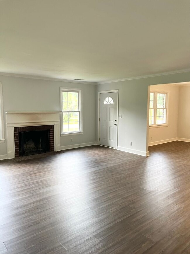 Photo - 116 Symons St