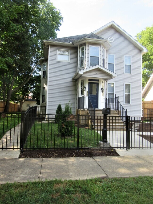 Photo - 307 W Columbia Ave