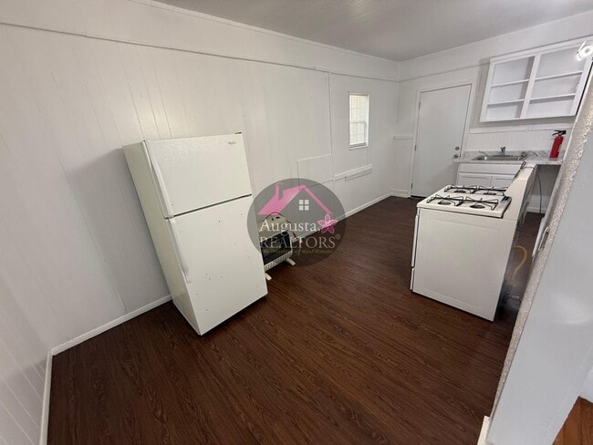 Photo - Large one bedroom near ACU Unidad Apt 2