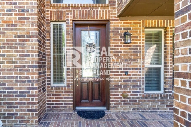 Photo - 18607 Pelham Grove Ln