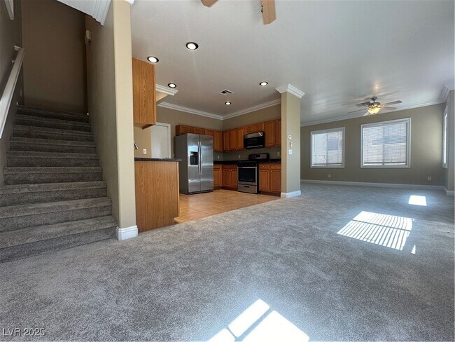 Building Photo - 5023 Auburn Skyline St