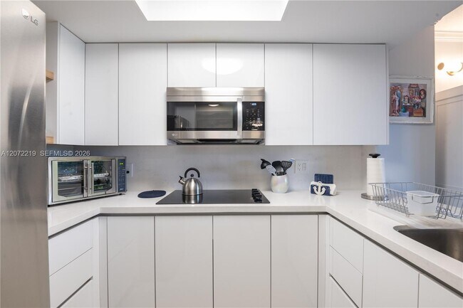 Photo - 2951 S Bayshore Dr Unit 505