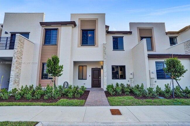 Photo - 2519 SE 29th St