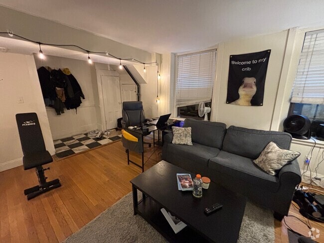 Building Photo - 52 River St Unit B Rental