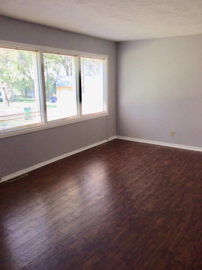 Photo - Beautifully redone 3 bedroom home in Grandview