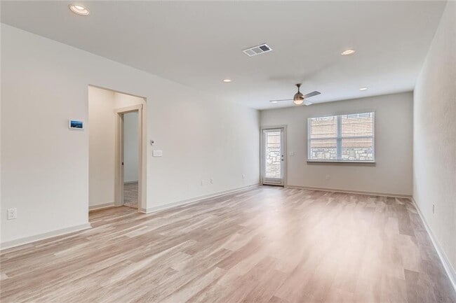 Photo - 8033 Linnie Ln