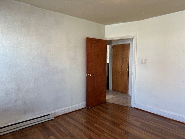 Photo - 212 W Main St Unidad 2