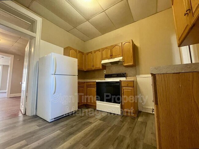 Photo - 222 Summit Ave Unit Apt 1F