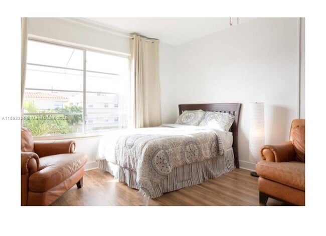 Photo - 7333 Byron Ave Unit 7335