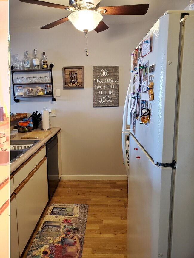 Photo - 131 Hildred Dr Unit 131