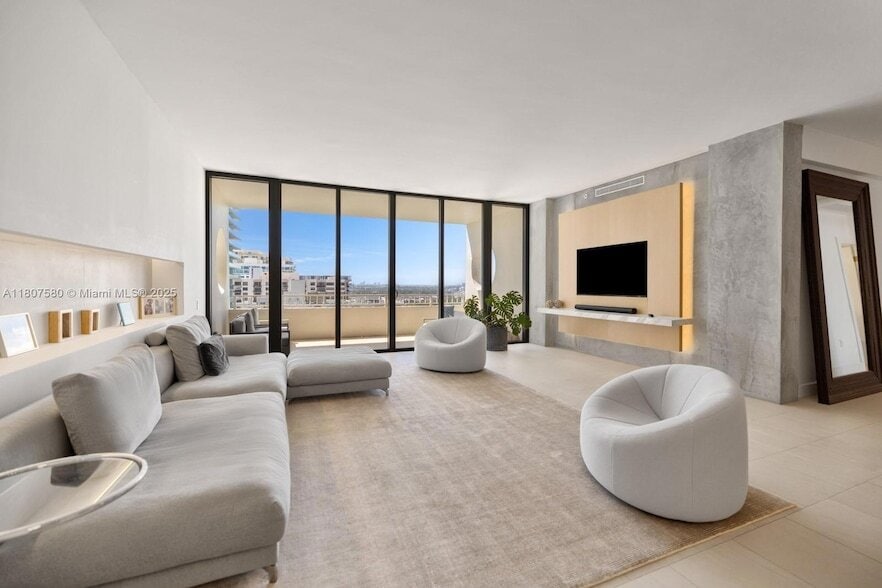 Photo - 10205 Collins Ave