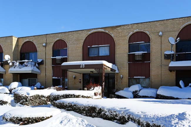 Photo - Regency Apartments