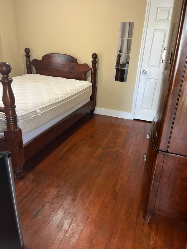 Photo - 1045 Ontario St