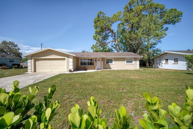 Building Photo - 5738 Antilles Dr Rental
