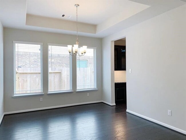 Photo - 29026 Endeavor River Rd