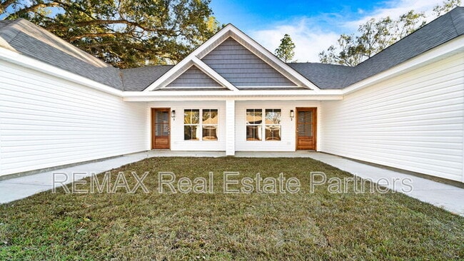 Photo - 8 Bellamy Ln