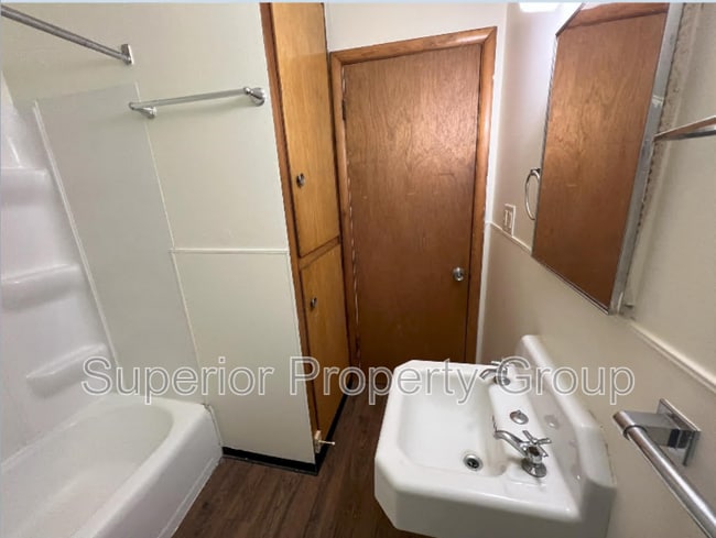 Photo - 437 W Mill St Unit 5